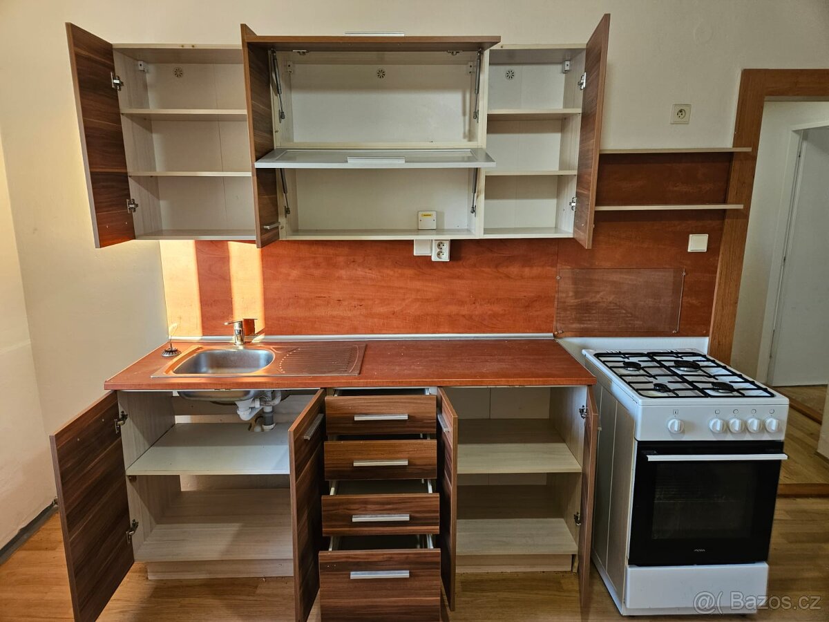 Kuchyňská linka bez PS - 2