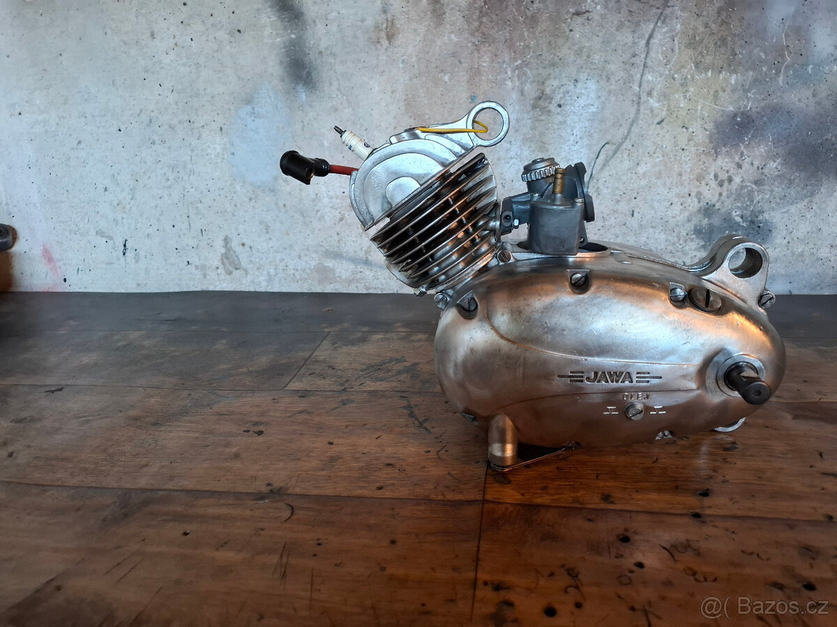 Prodám motor na S11,S22 po GO,rozetu+osa - 2