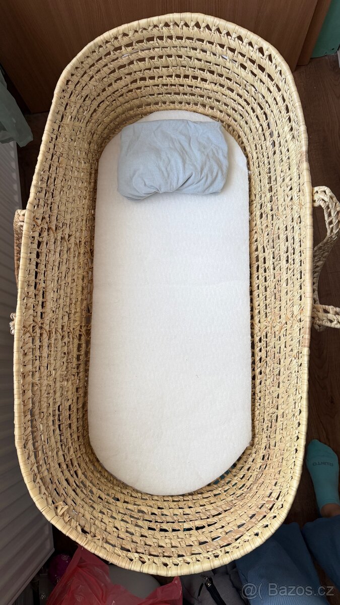 Mojžíšův košík i se stojanem Ahojbaby - 2