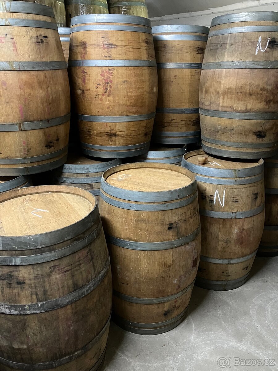 Dřevěné sudy - 2
