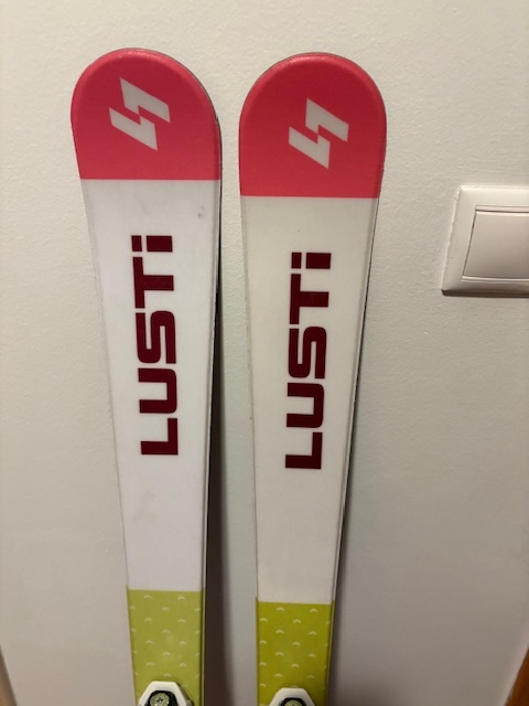 LUSTI JUNIOR RACE CARVER 140cm + VIST JUNIOR 7,5 - 2