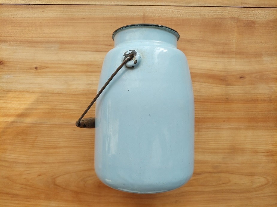 Staré retro nádobí, konvice - konvička smaltovaná, moc pěkná - 2