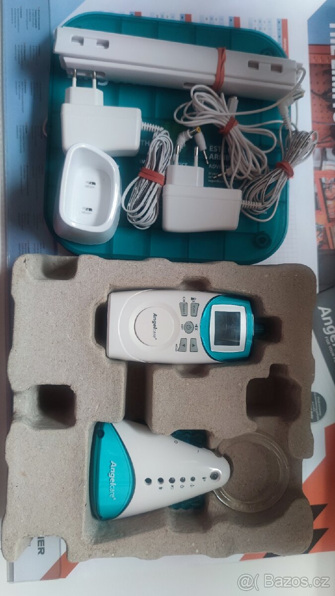 Chůvička s monitorem dechu Angelcare 4C 401 - 2