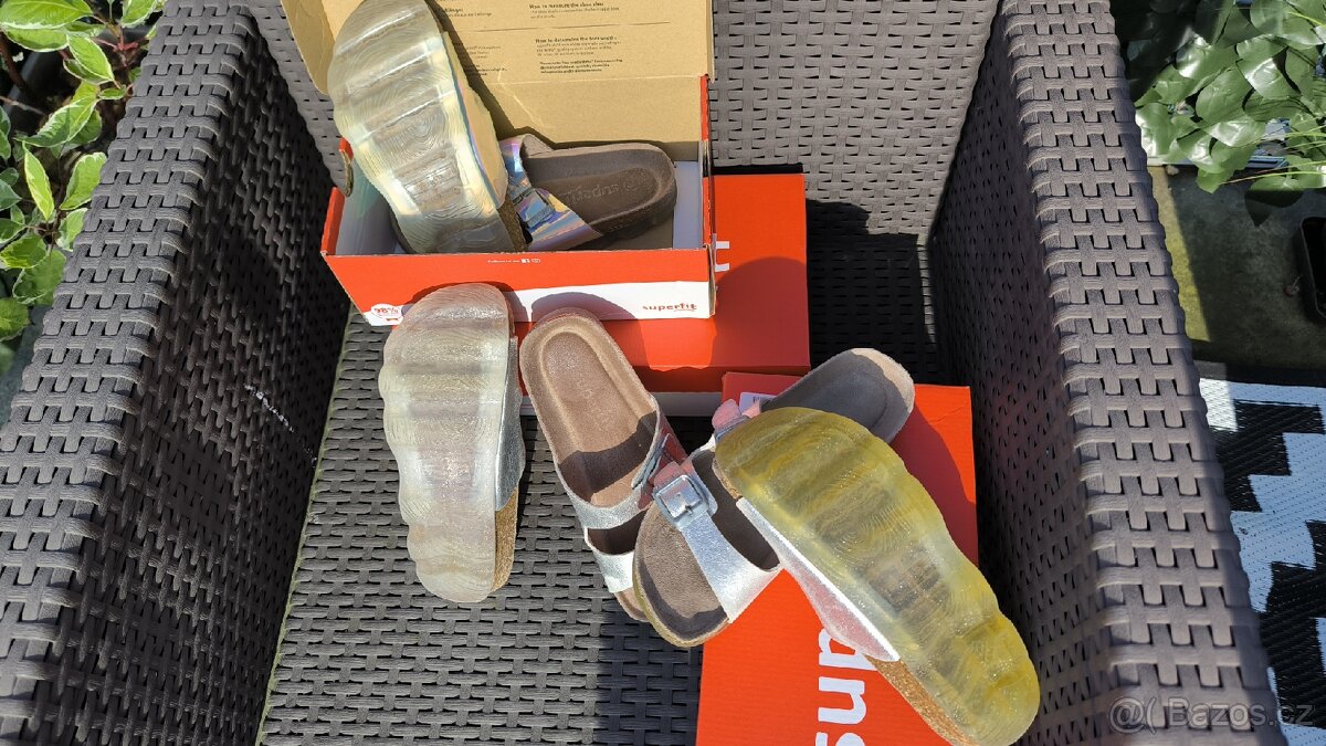 Dívčí pantofle Super Fit Jellies vel. 32, 34, 36 - 2