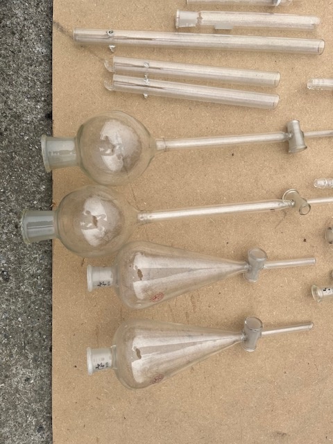 Laboratorní sklo - 2