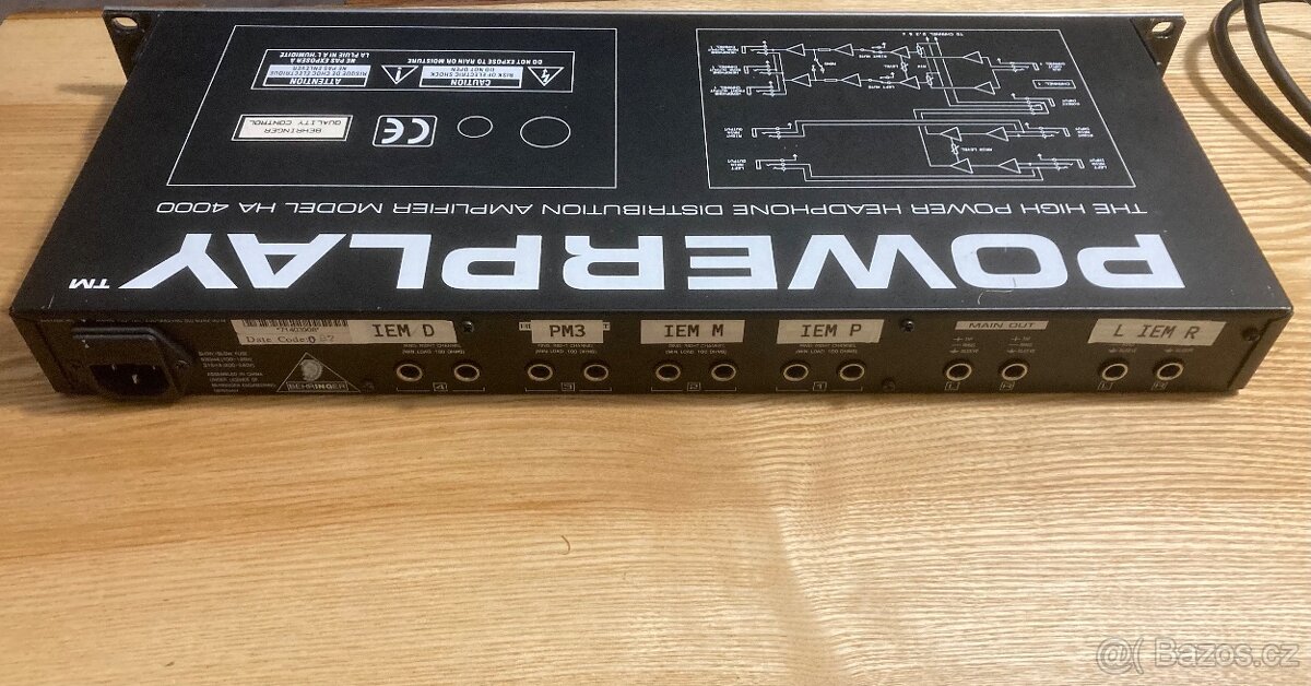 Behringer Powerplay HA4400 slúchadlový zosilňovač - 2