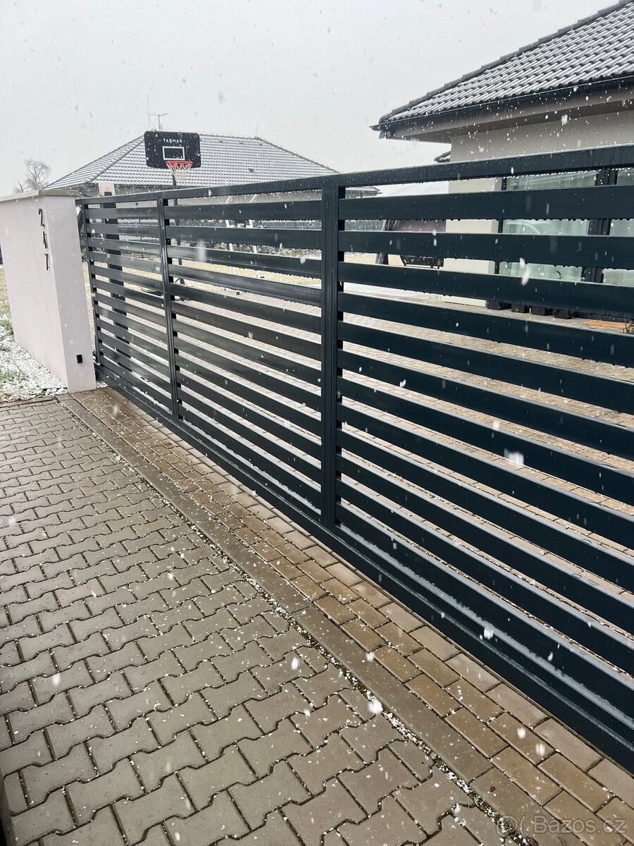 Samonosná brána - 2