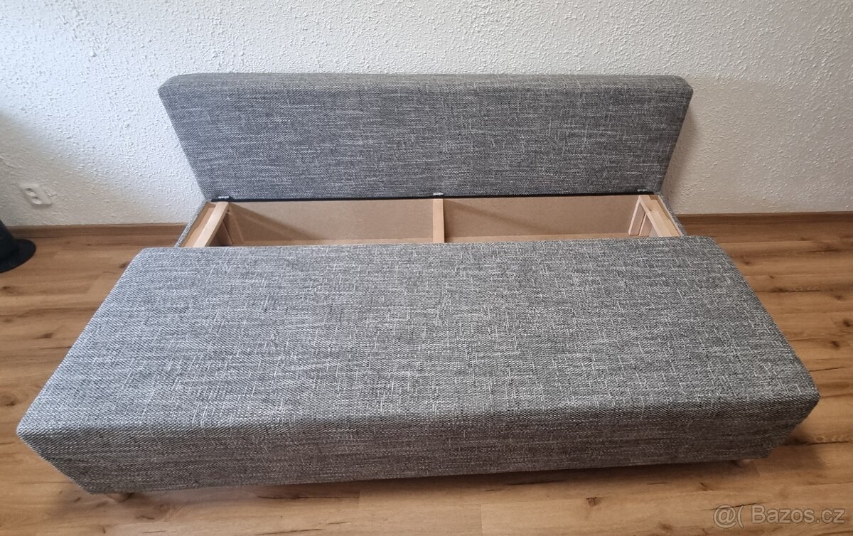 Rozkládací pohovka - 2