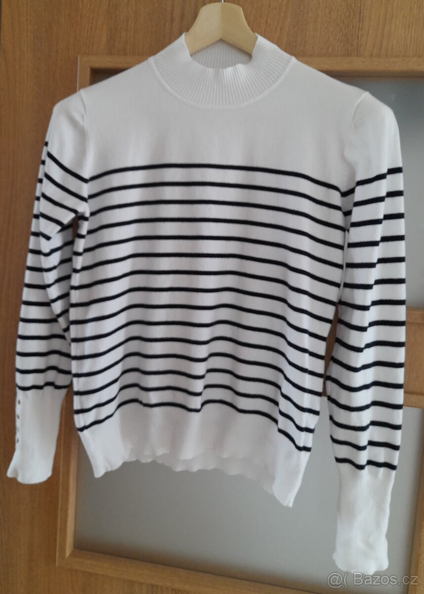 Dámský lehký svetřík, vel. M/L - 2