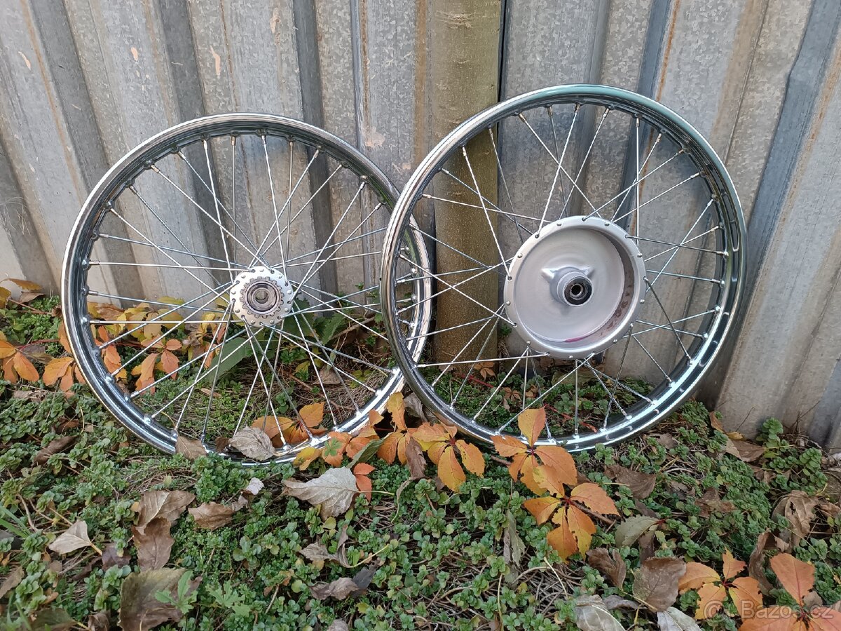 Kola Jawa pérák 160 mm - 2