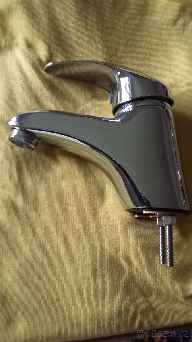 umyvadlová baterie JIKA - Lyra - 2