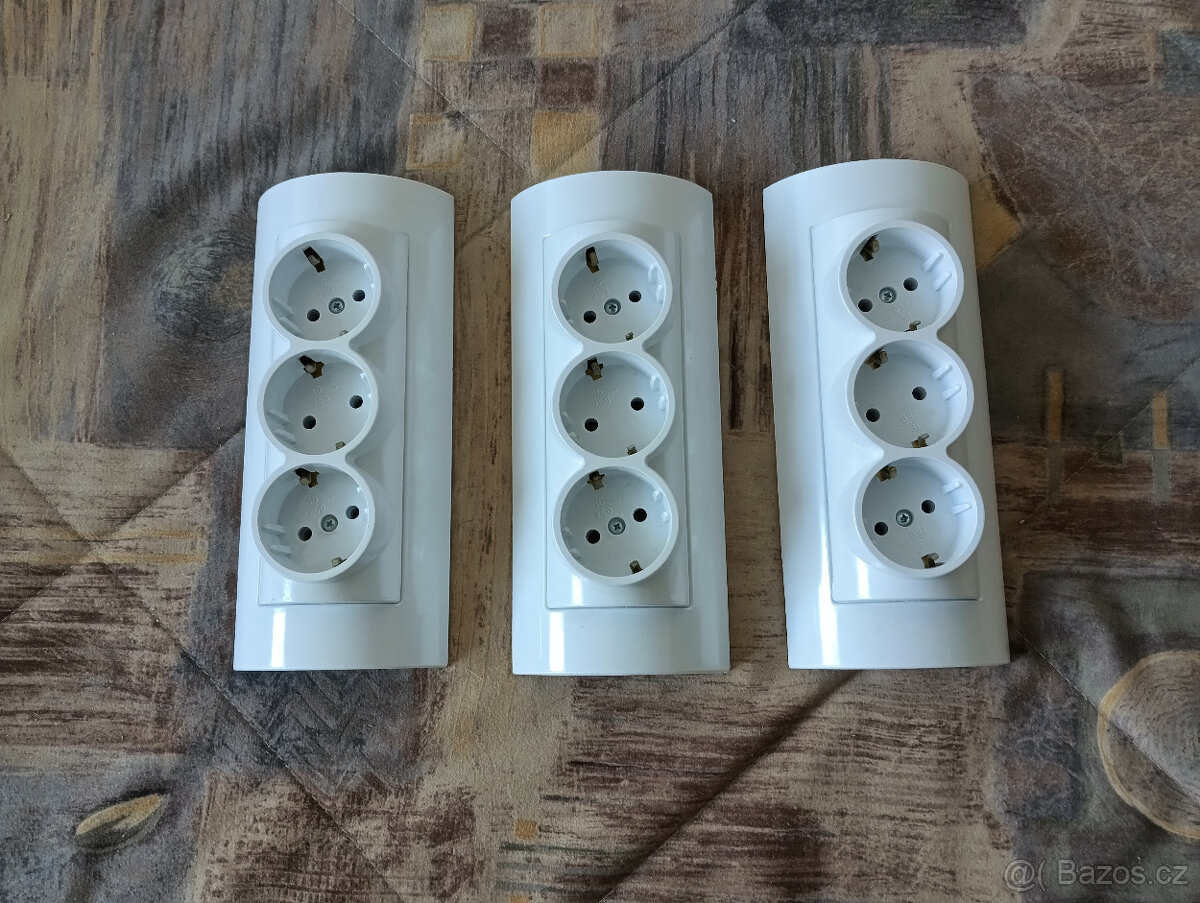 zasuvky trojite - 2