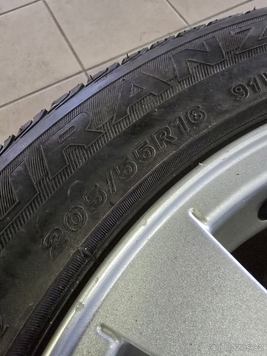 Alu + pneu 205/55/16 - 2
