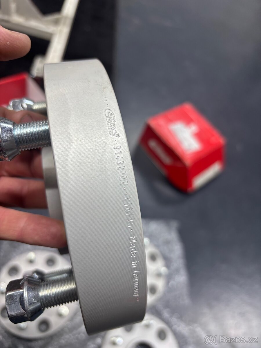 Rozšiřovací podložky Eibach Pro-spacer silver S90-4-32-002 - 2