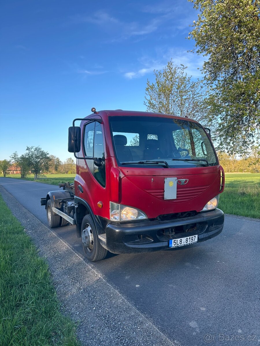 Avia D75 Daewoo hákový nosič kontejneru - 2