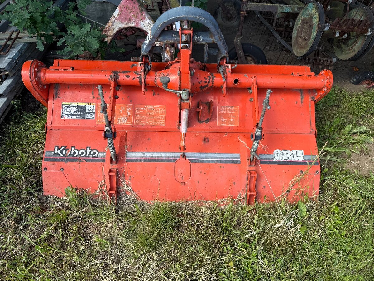 Rotavátor Kubota AR15 - 2