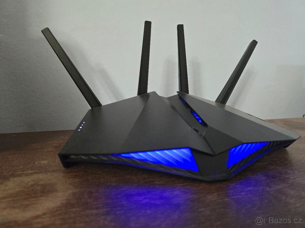 Router ASUS RT-AX82U - 2