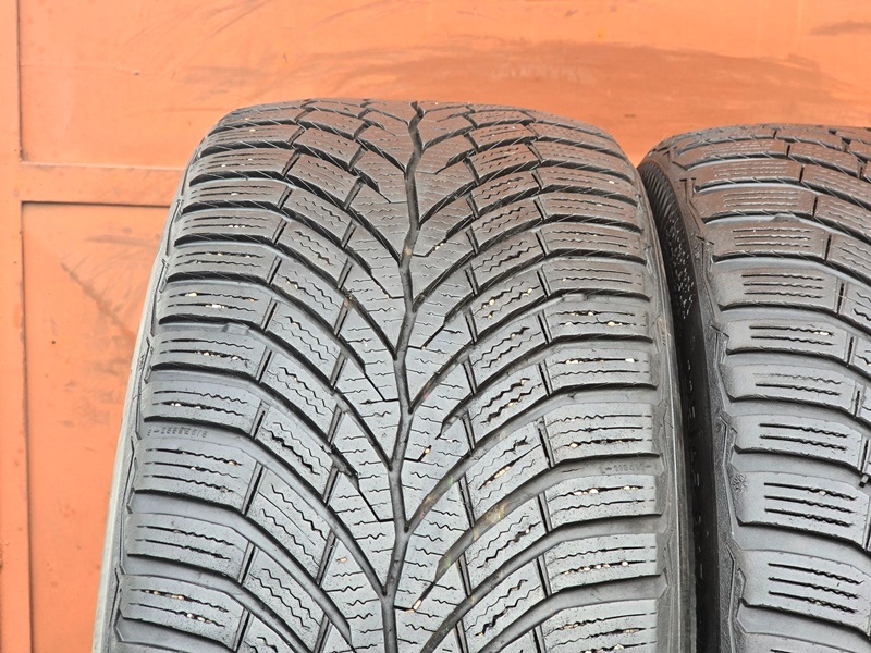 Zimní Continental 225/45/17XL č.P1 - 2