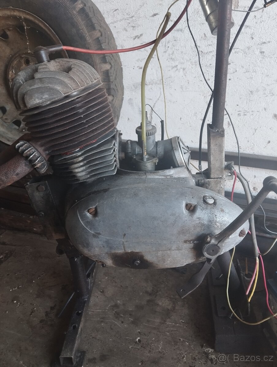 Jawa 250 - 2