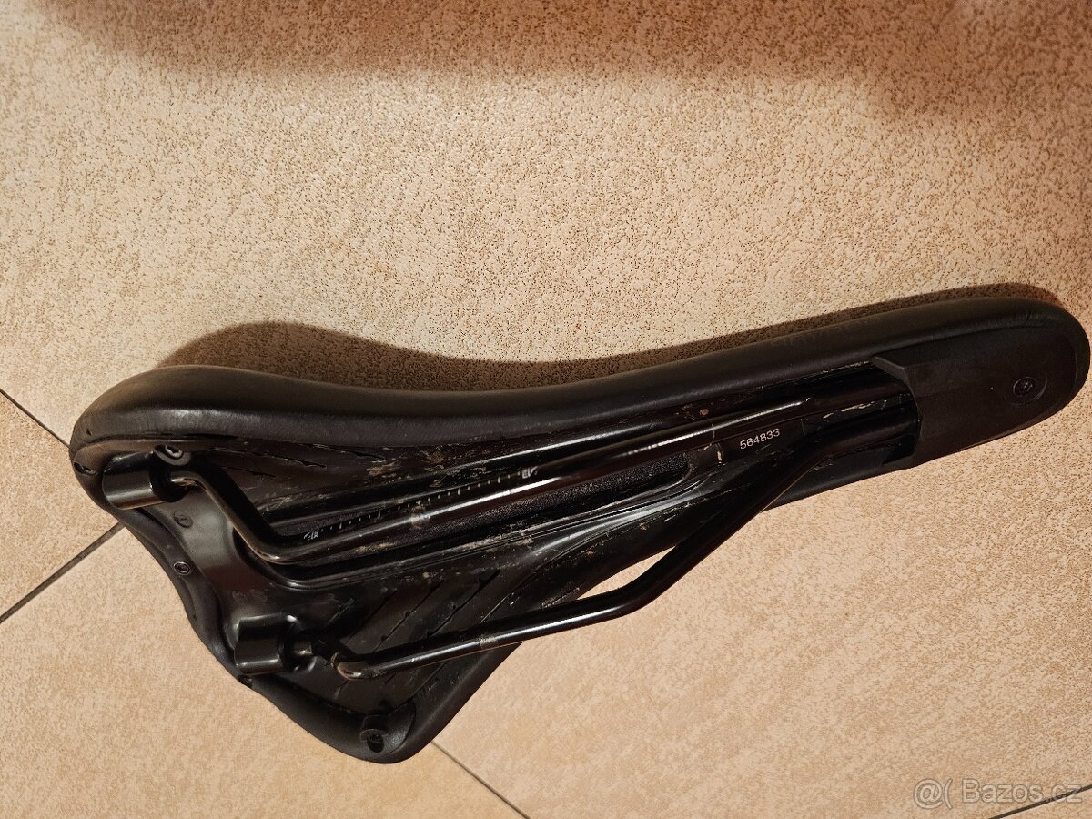 Bontrager Arvada, ocelové ližiny, šířka 138 mm - 2