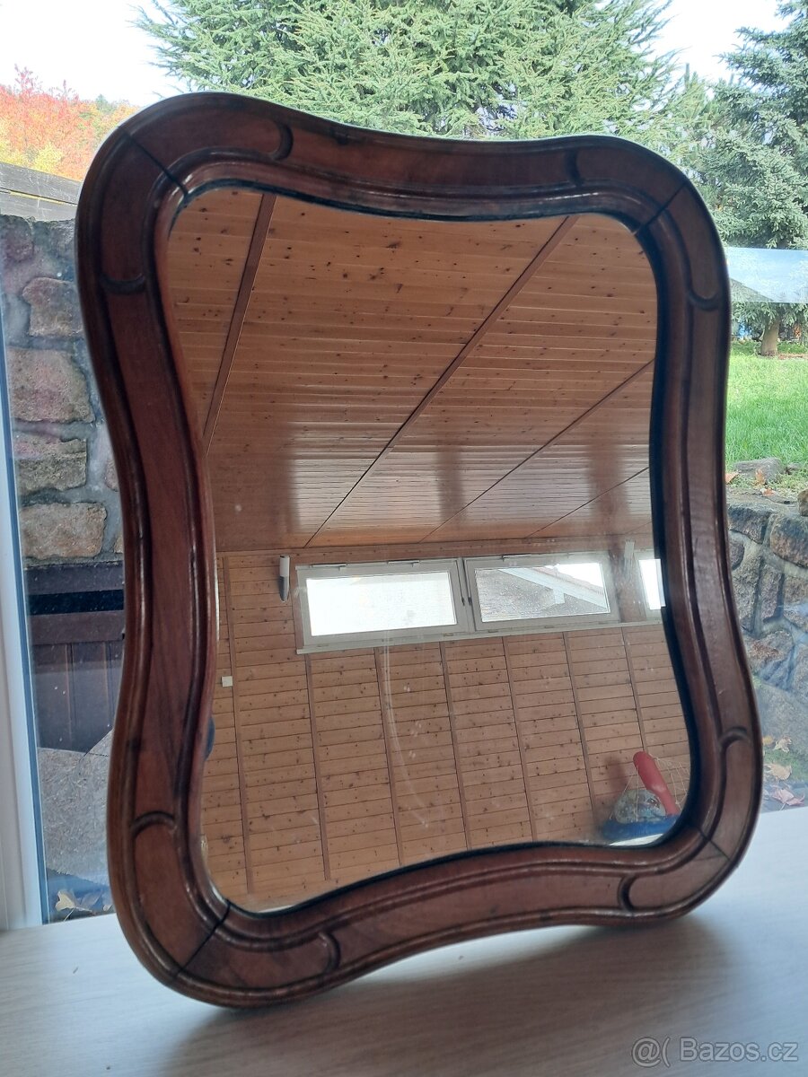 Dřevěné zrcadlo z masivu- starožitné - 2