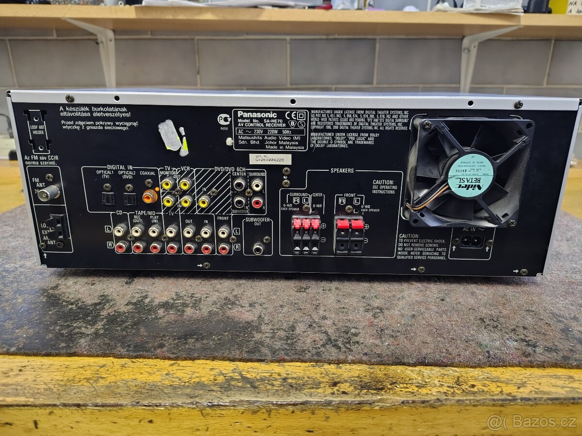 Zesilovač Panasonic SA-HE 70 - 2