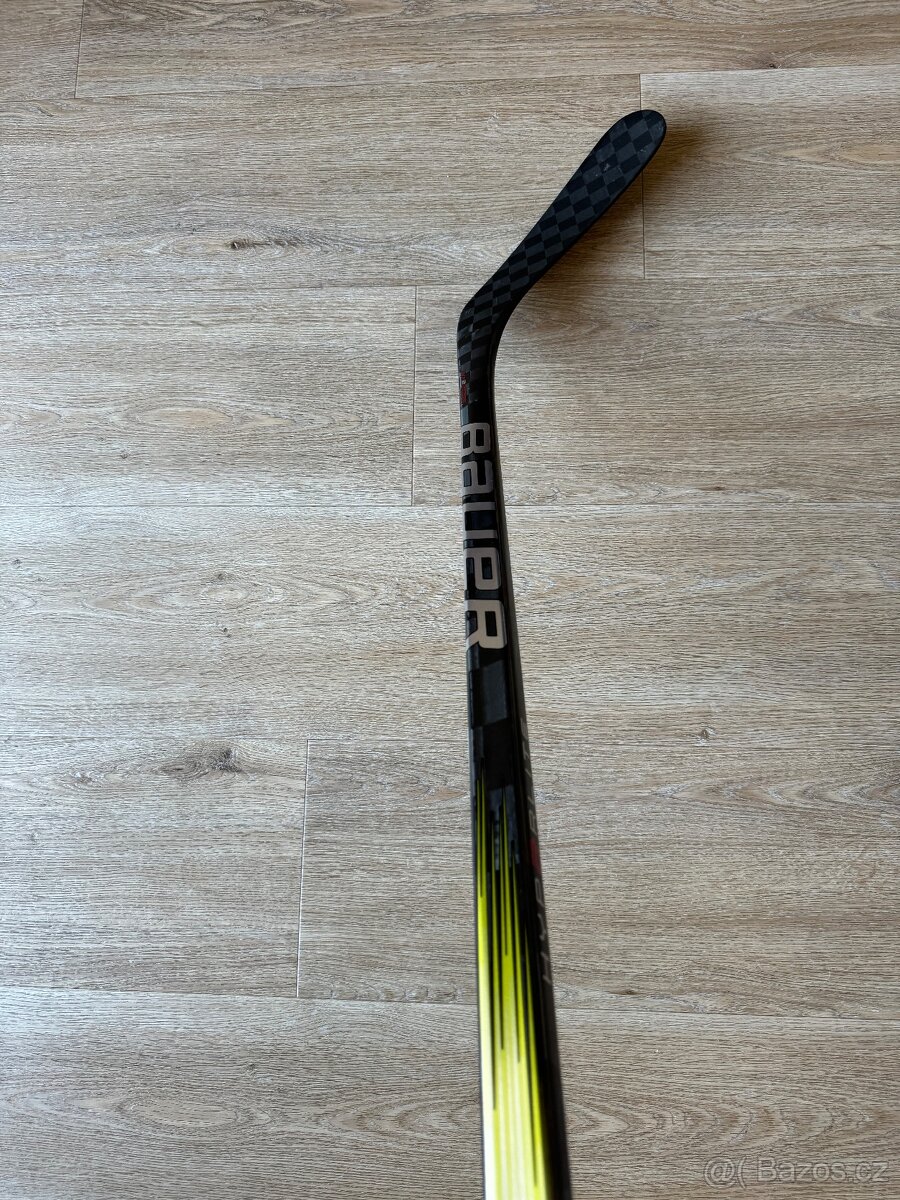 Hokejka Bauer HYP2LITE, pravá, P92 a P28, flex 70, 77, 87 - 2