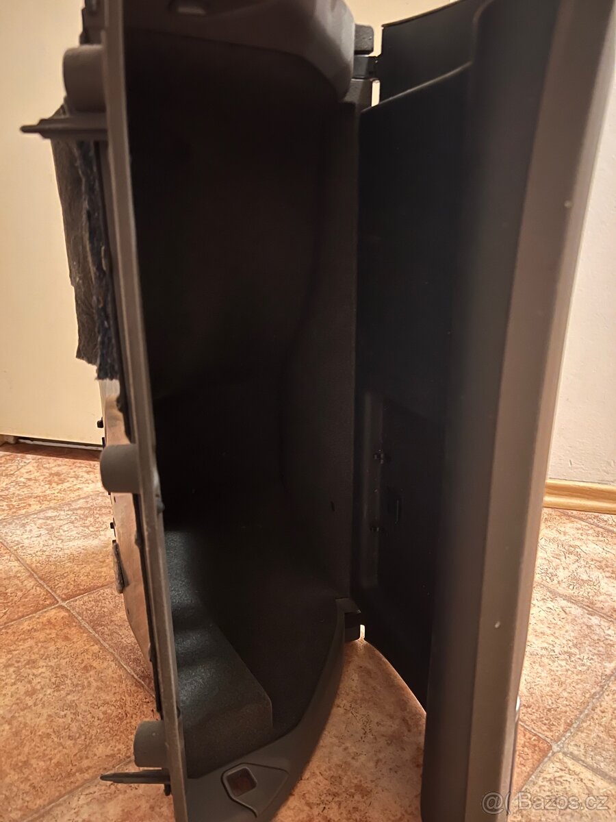 Audi A4 B6 B7 kastlik spolujezdce - 2