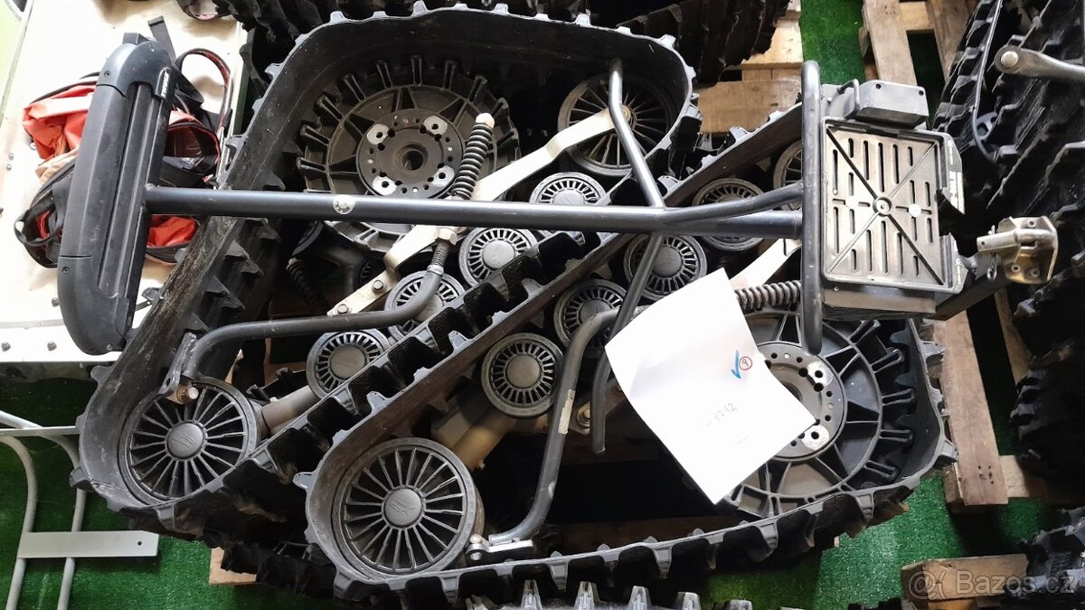 Sněžné pásy Tatou T4S + adaptér CAN-AM - 2