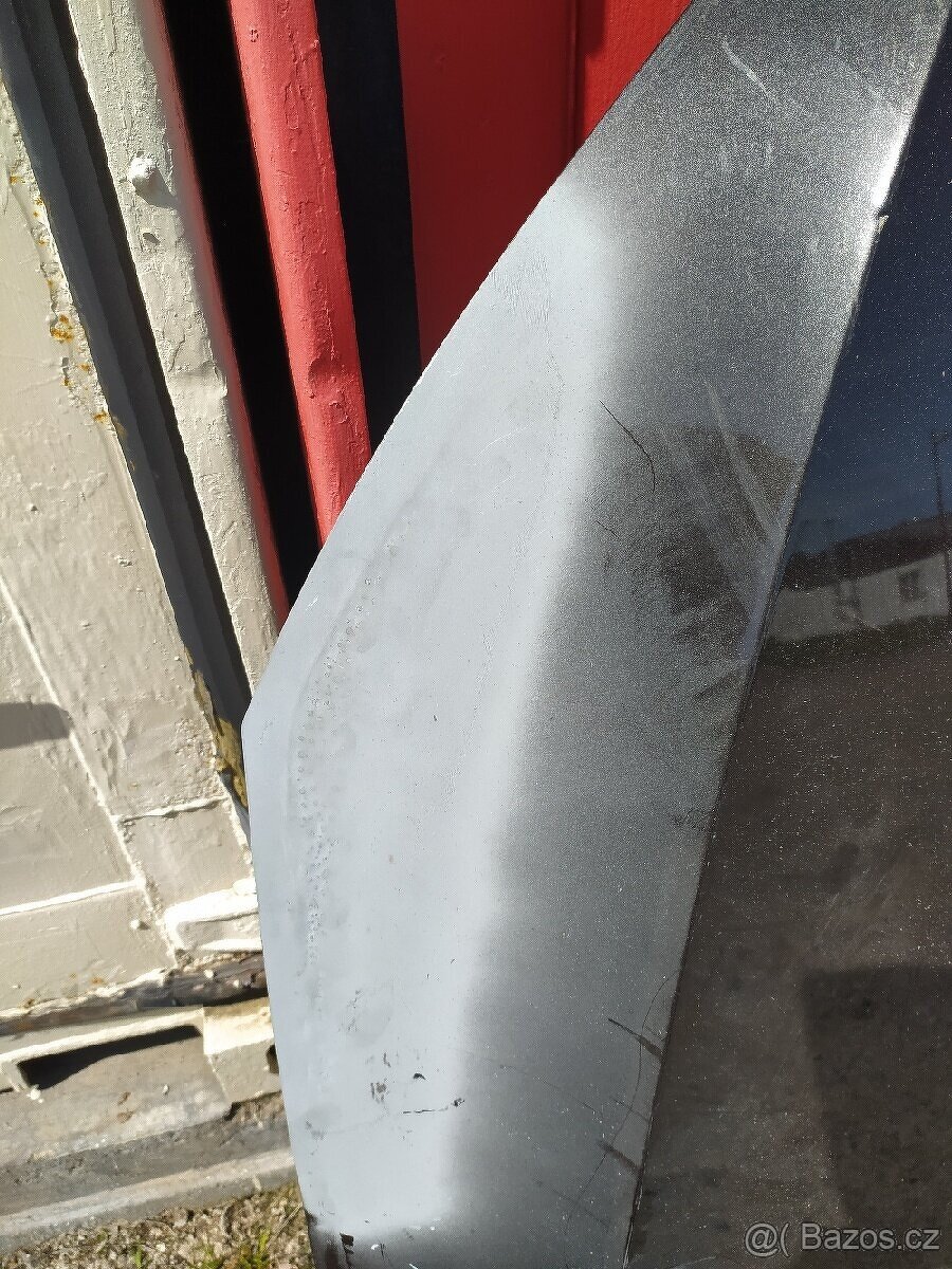 Přední kapota na Škoda Superb III - 2