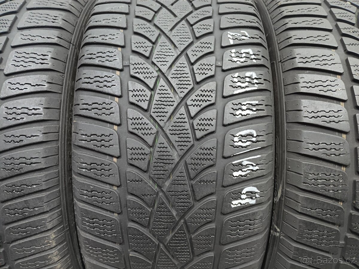 Zimní pneu 255/40/19 Dunlop - 2