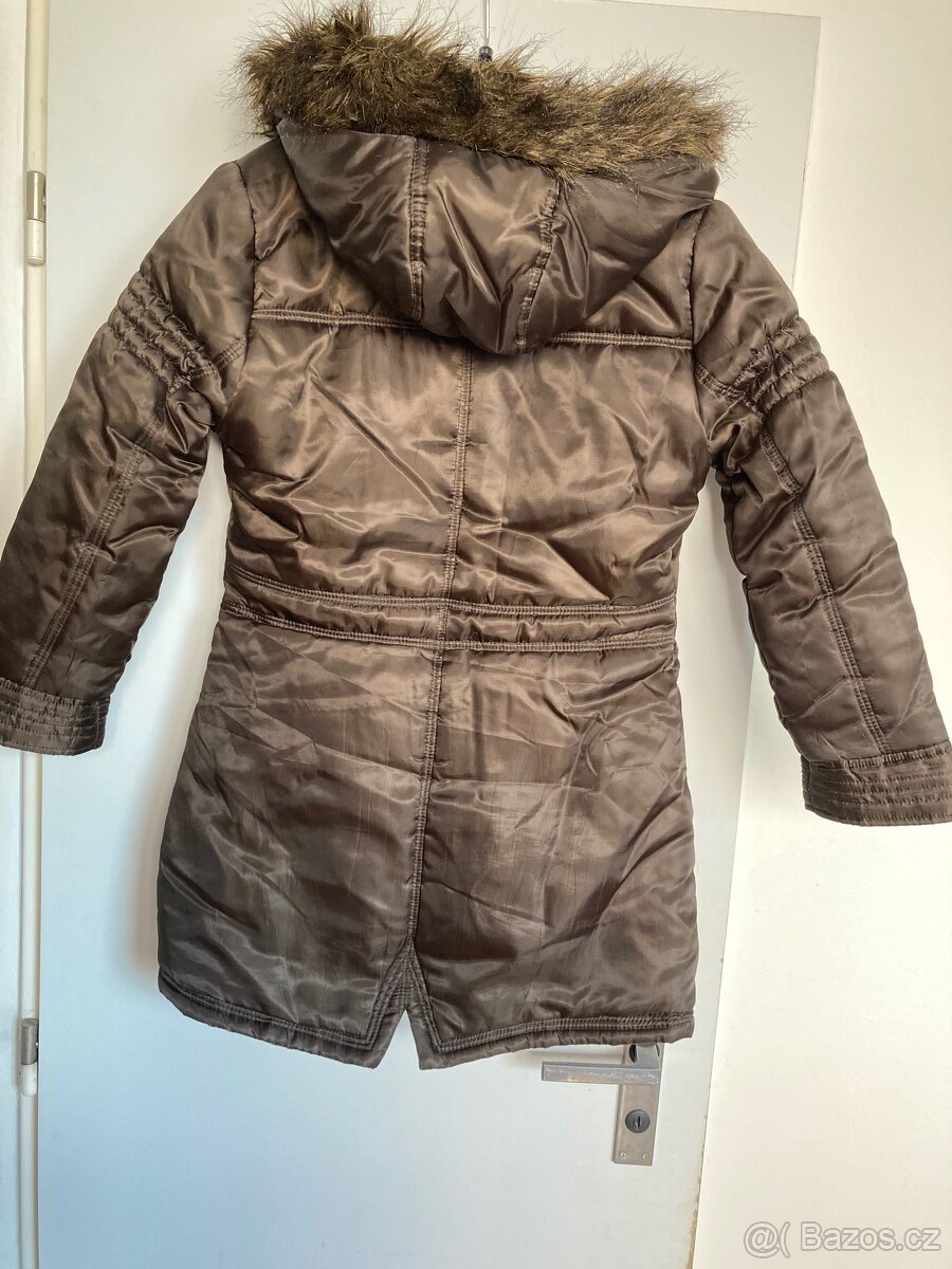 Kabát vel. 9-10 let - 2