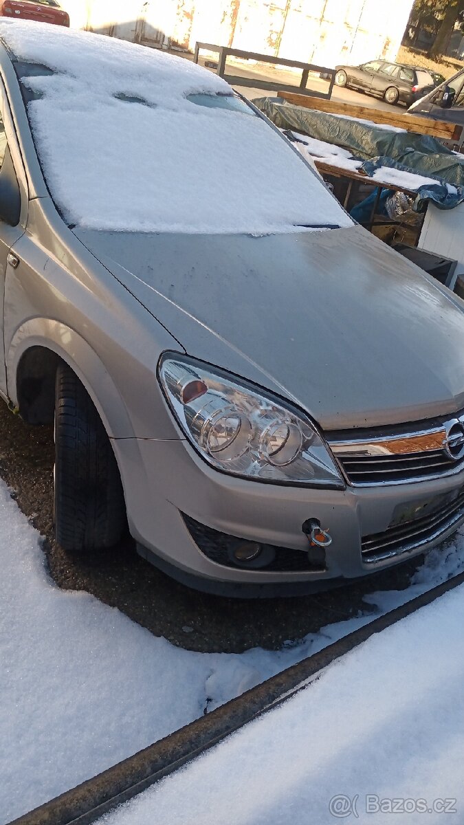Opel Astra - 2