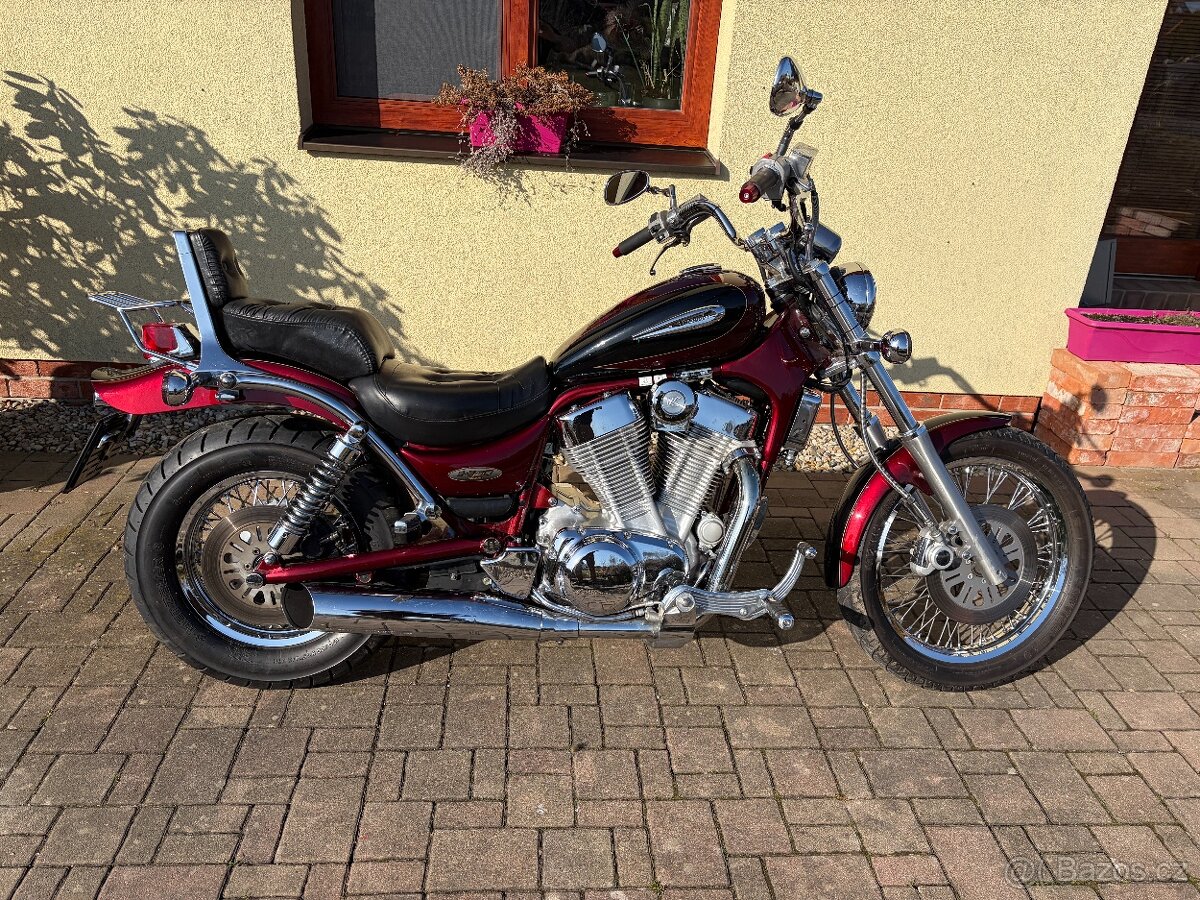 Suzuki VS 1400 Intruder - 2