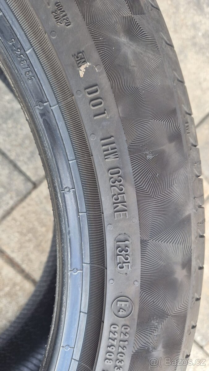 Continental 245/45/19 XL (MB V klasse) - 2