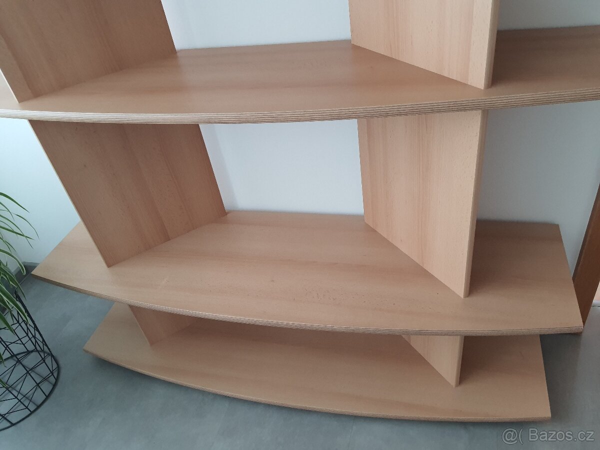 Knihovna, regál - 2