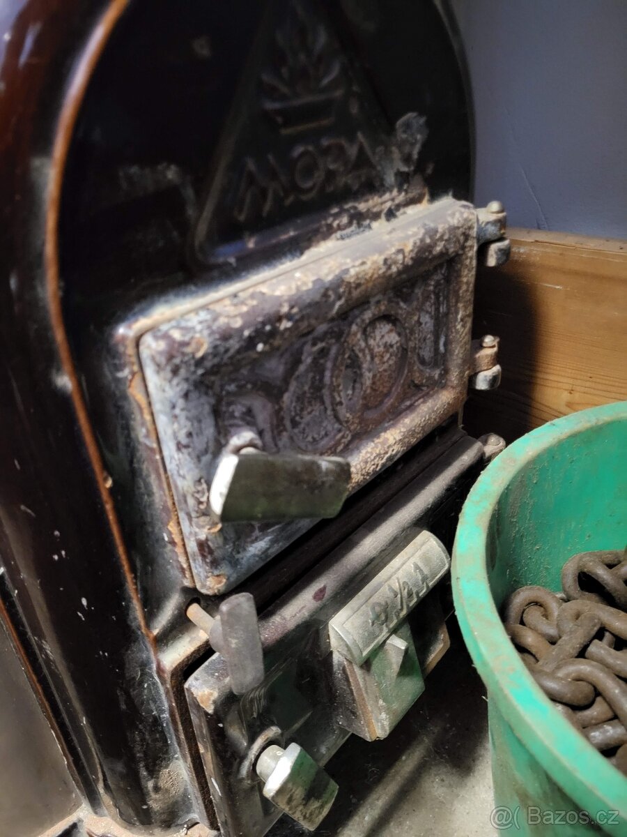 Stará kamna Mora - 2