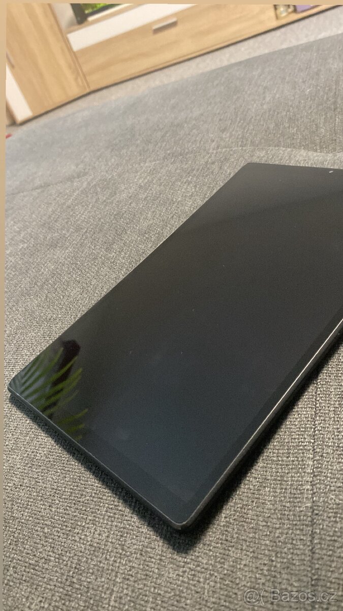 LENOVO tablet 4G - 2