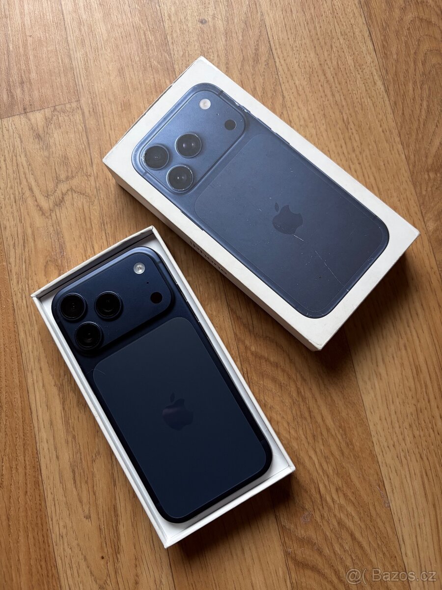 Apple iPhone 17 Pro 256GB modrý - 2