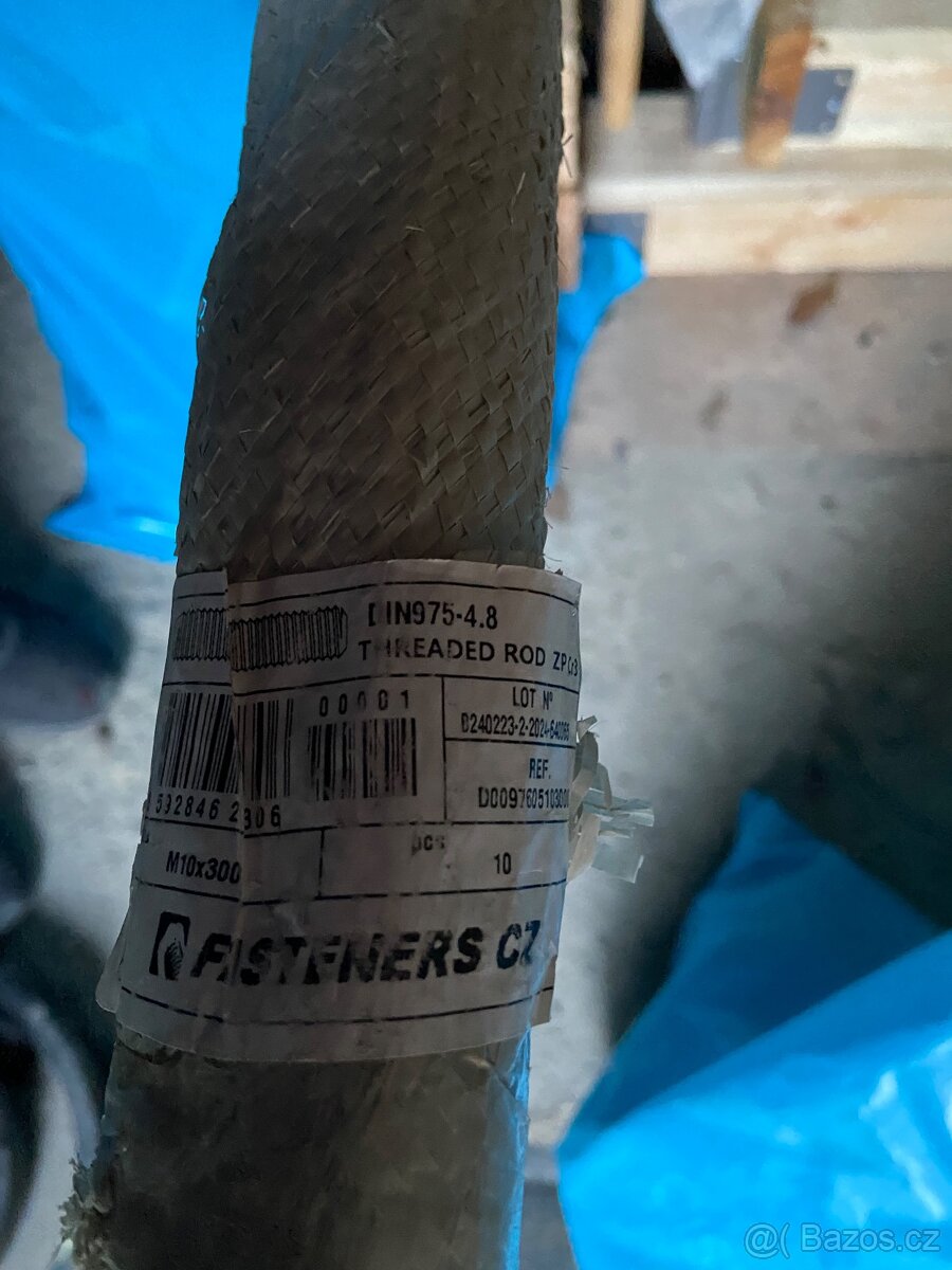 Závitová tyč M10x3000 - 2