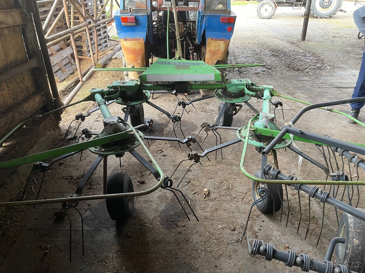 Obraceč sena deutz fahr - 2