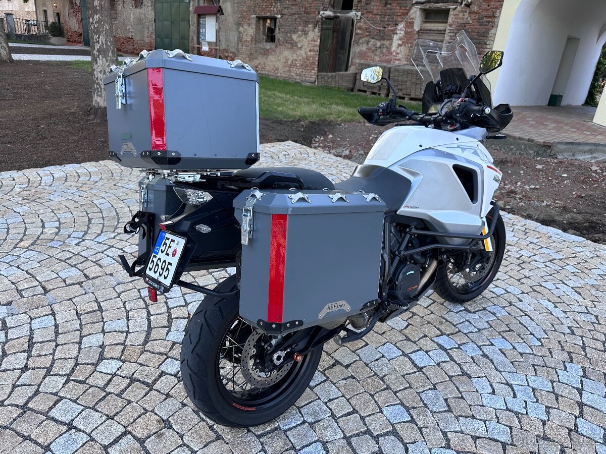 KTM 1290 Super Adventure - 2