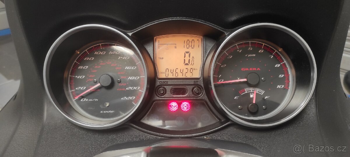 Gilera GP800 - 2