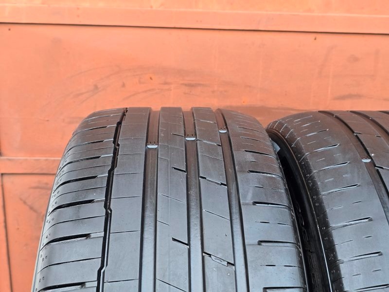 Letní Hankook 235/55/17 - 2