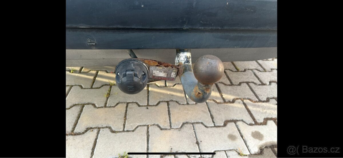 Tažné zařízení bmw e30 plasták - 2