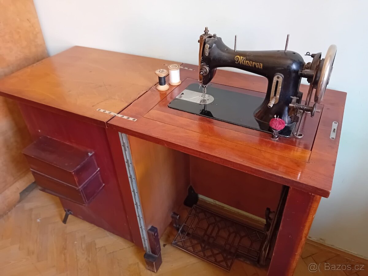 Nejlepší náš mechanický šicí stroj všech dob - 2
