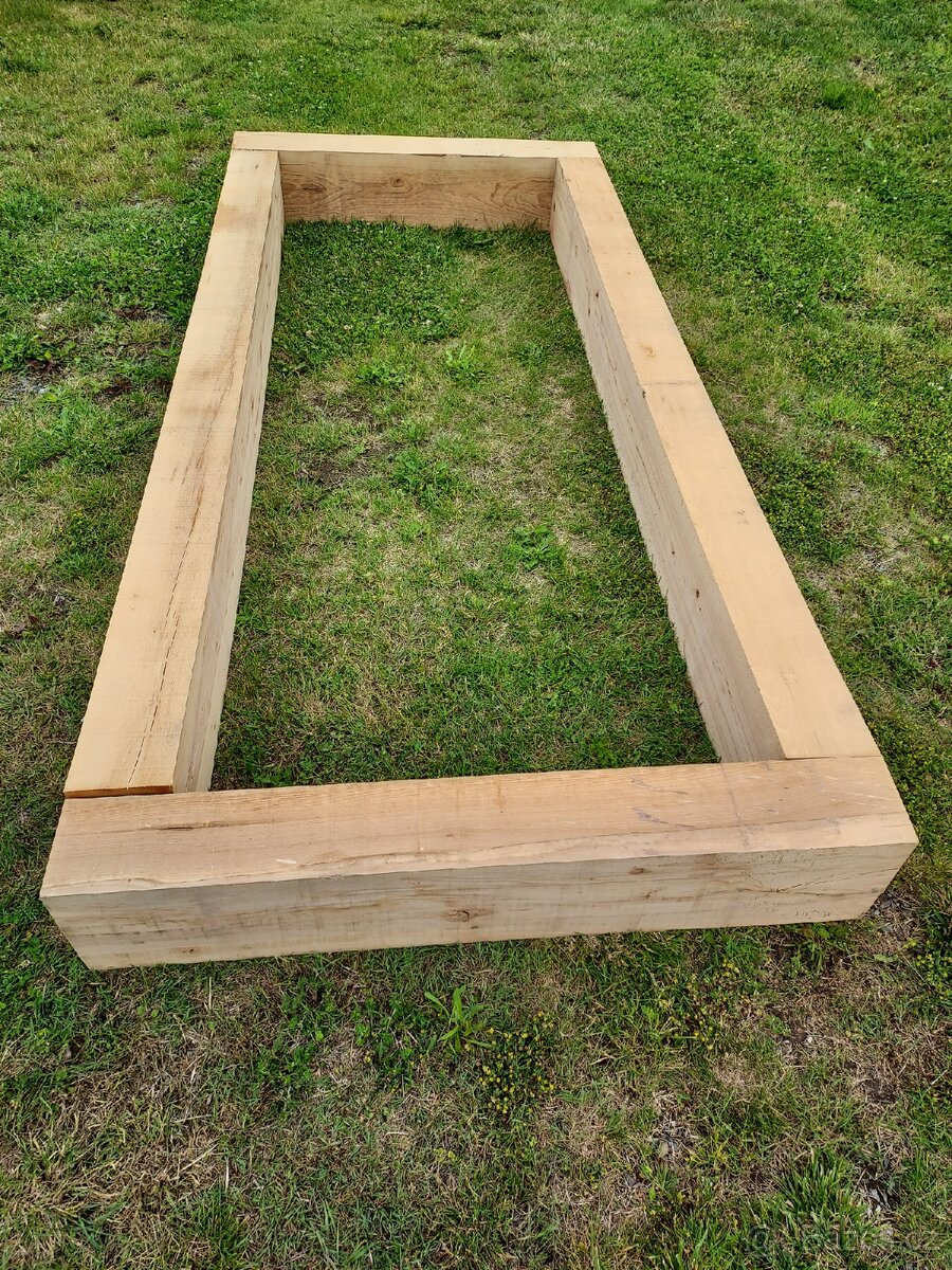 Vyvýšený záhon, záhonek, masiv - 2