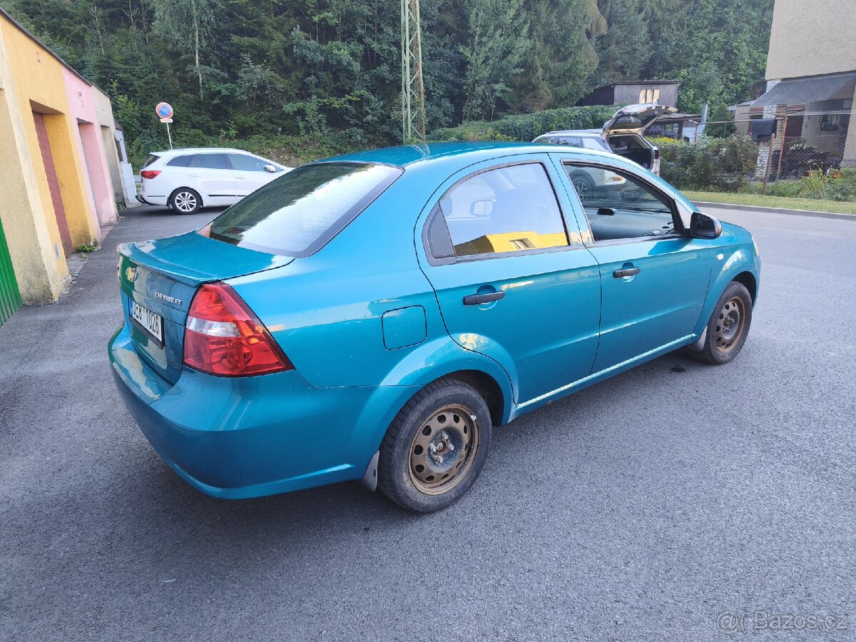 Chevrolet Aveo - 2
