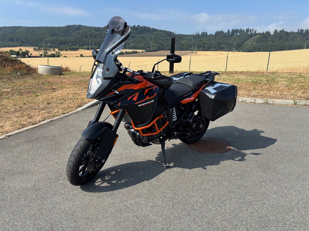 KTM 1090 Adventure - 2