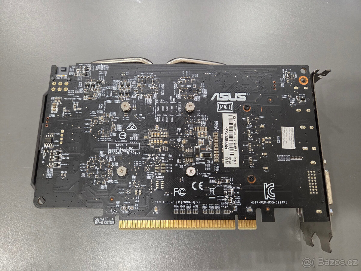 AMD Radeon RX 560 4GB / Asus ROG Strix - 2